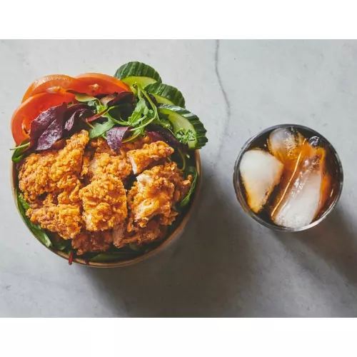 DL Fried Chicken - Kolding 8. Crispy Chicken Salad Menu